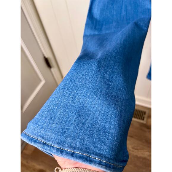 NWT Women's Levi's 725 High-Rise Bootcut Blue Jeans, 29 x 30 - Picture 10 of 10